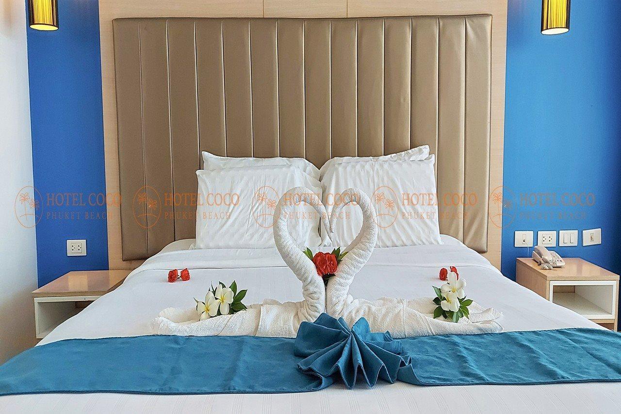 เล ปาล์ม ภูเก็ต บีช รีสอร์ต แอนด์ สปา Aparthotel หาดบางเทา ภายนอก รูปภาพ