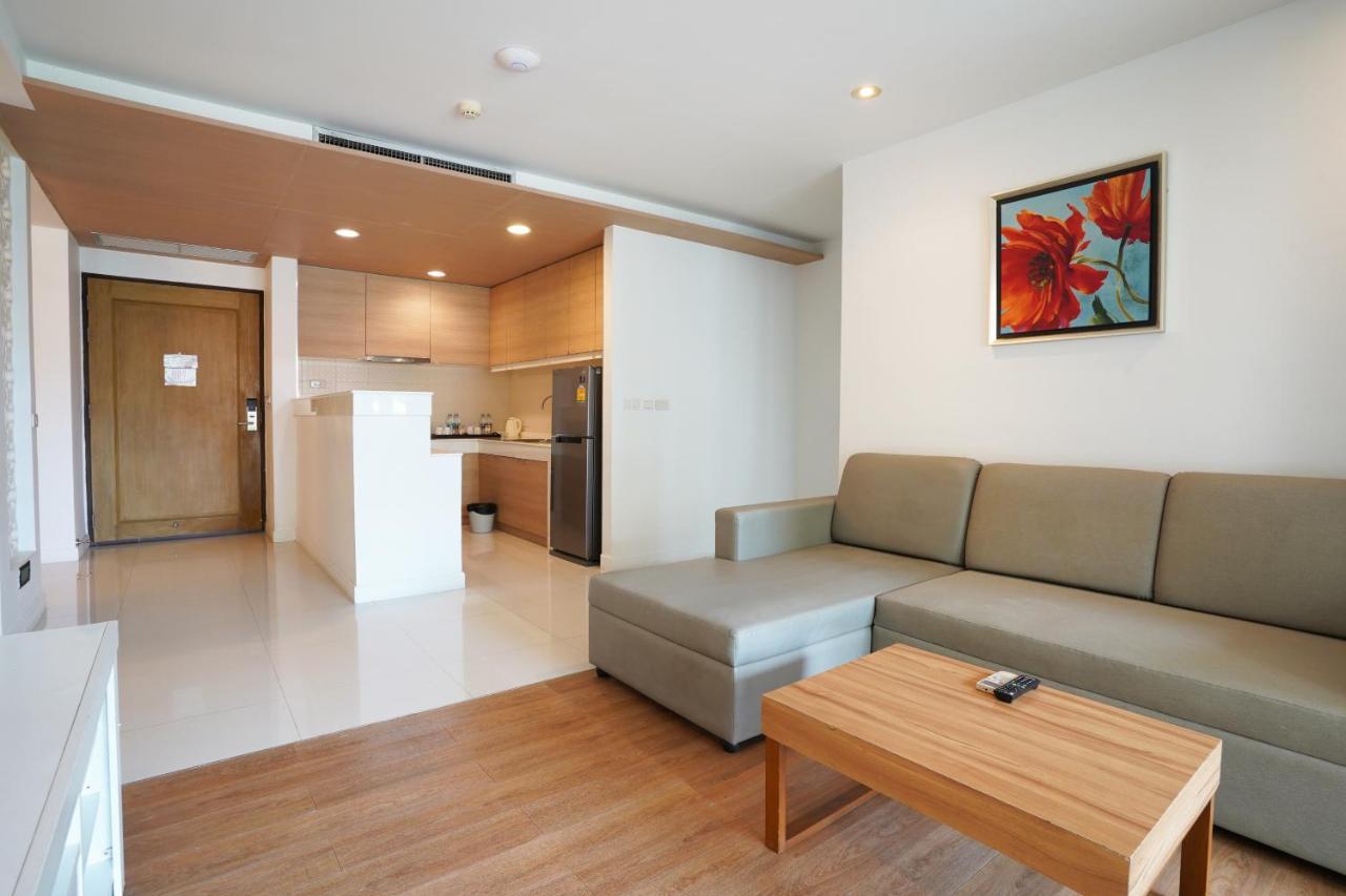 เล ปาล์ม ภูเก็ต บีช รีสอร์ต แอนด์ สปา Aparthotel หาดบางเทา ภายนอก รูปภาพ