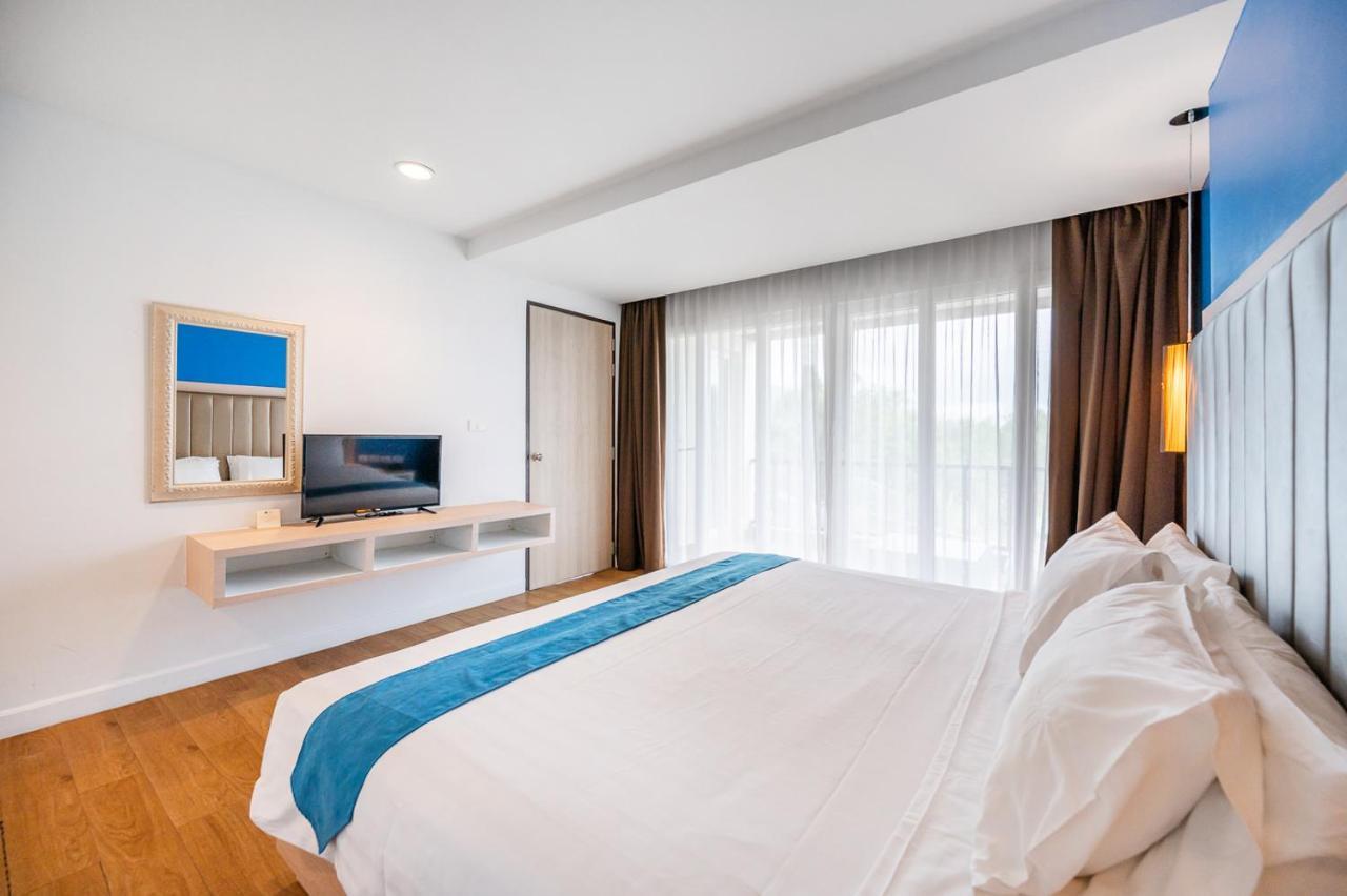 เล ปาล์ม ภูเก็ต บีช รีสอร์ต แอนด์ สปา Aparthotel หาดบางเทา ภายนอก รูปภาพ